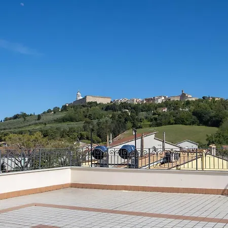 アパート Qualita E